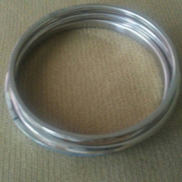 Vint 3 enamel bangels - Picture 4 of 4